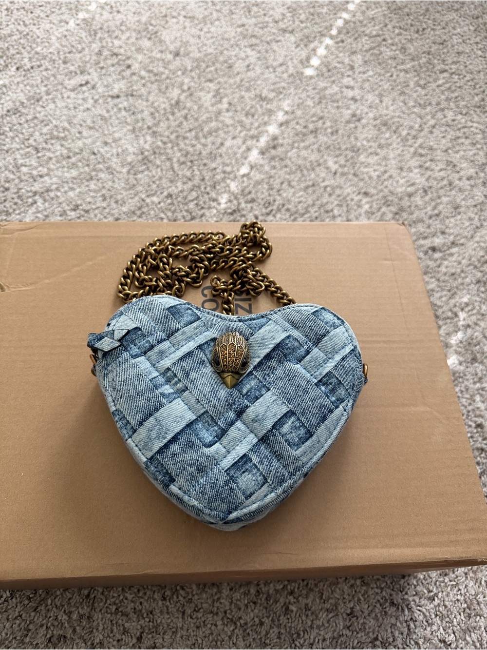 Kurt Geiger Denim Woven Heart Crossbody with Gold Chain - Picture 4 of 4